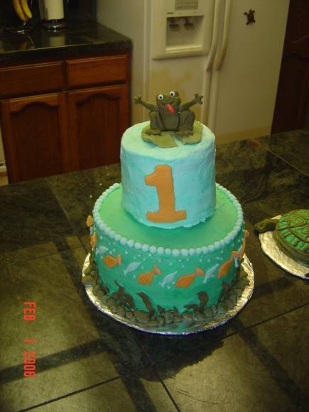 D's 1st Birthday Cake.jpg